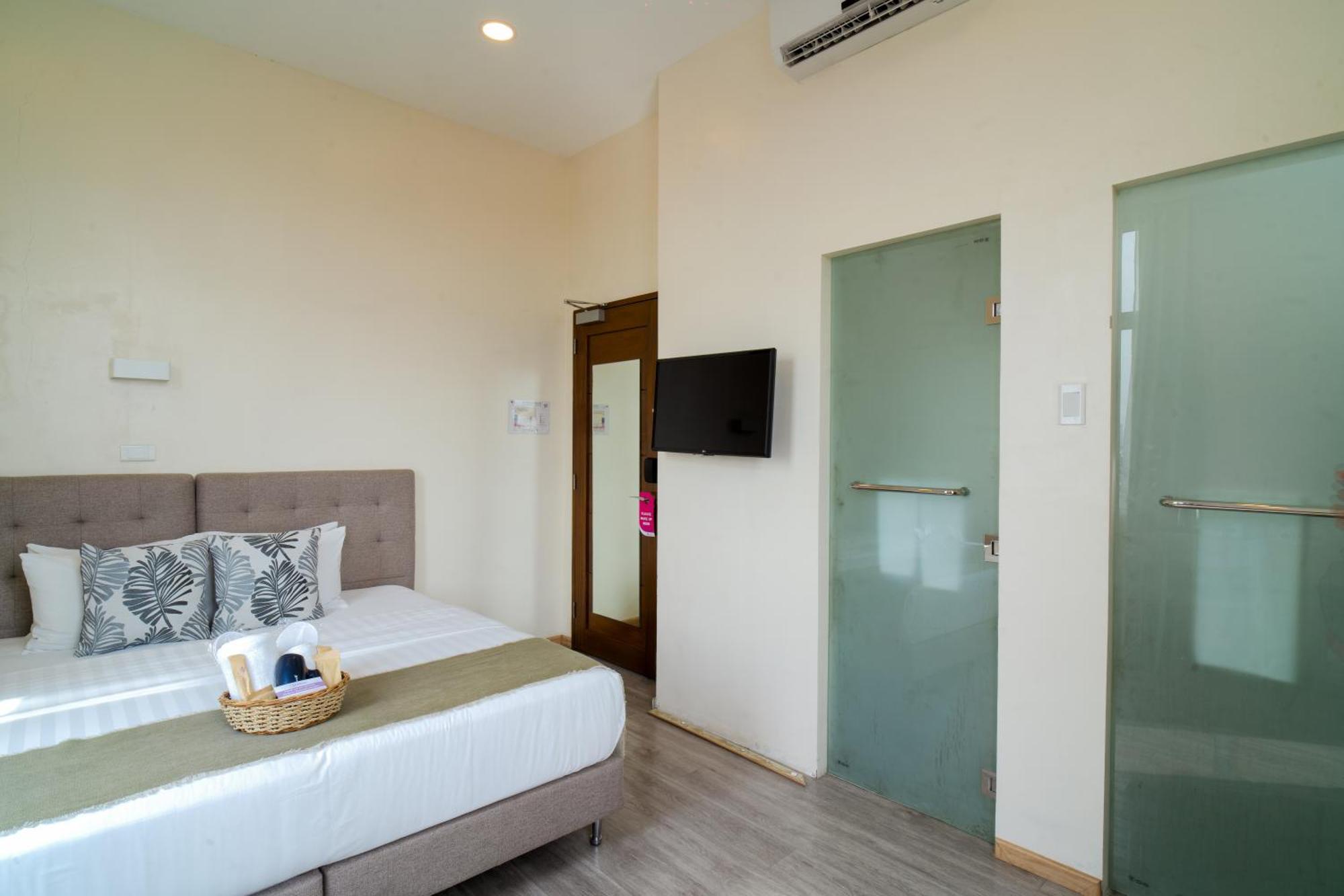 Myspace Hotel Comembo Taguig Exterior photo